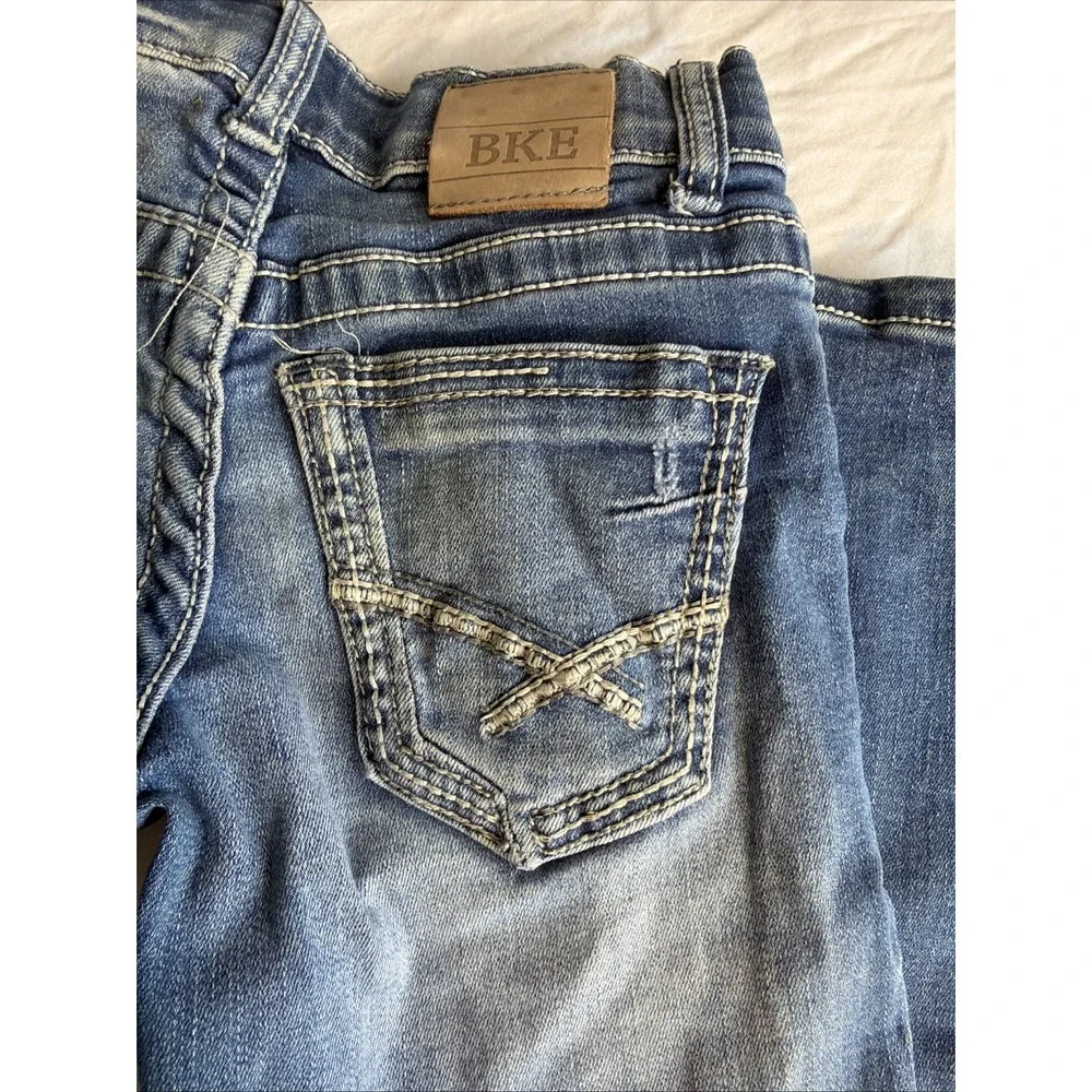 BKE Denim Conner Straight Leg Jeans Girls 6‎ Y2K Embroidered Pocket Western